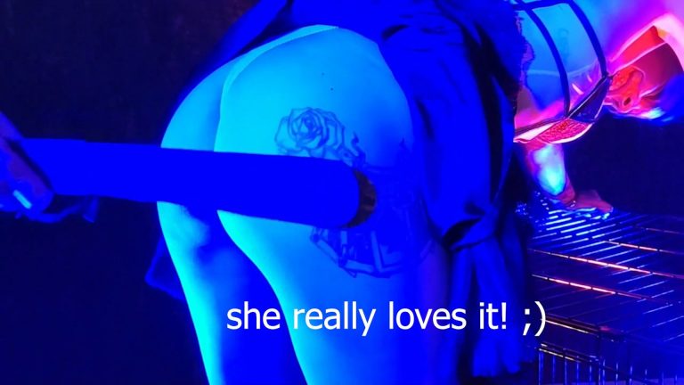 Coco loves the paddle – Video